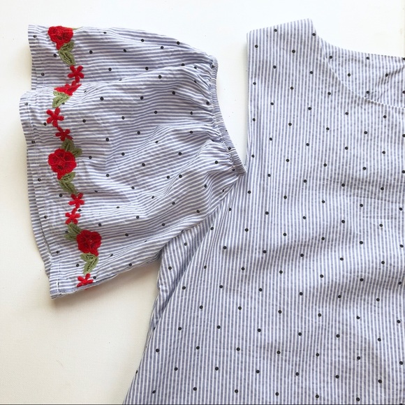 Frencesca’s Mi Ami Cold Shoulder Rose/stripe Dress - Picture 3 of 8